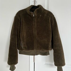 ALO Foxy Sherpa Jacket